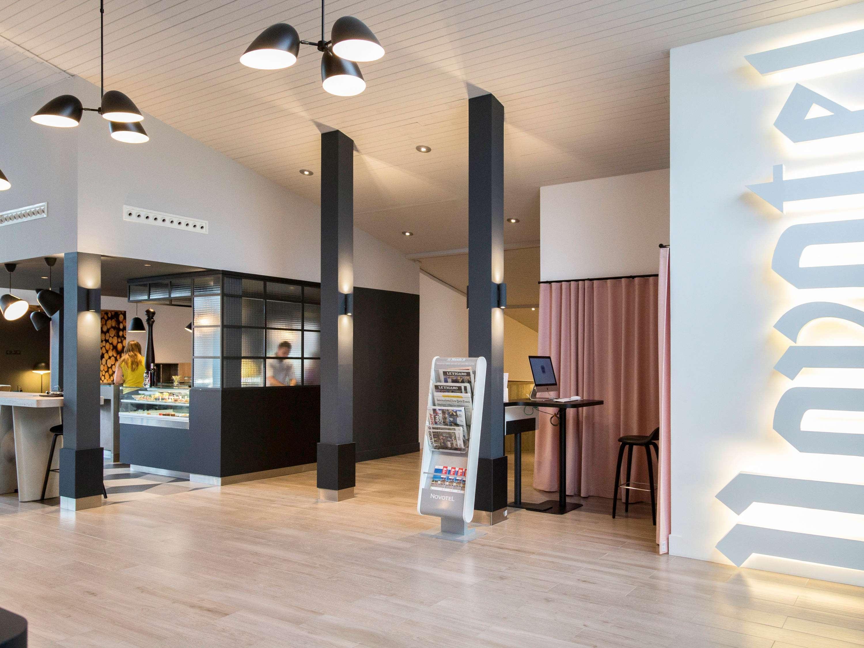 Novotel Lille Aeroport Exterior foto
